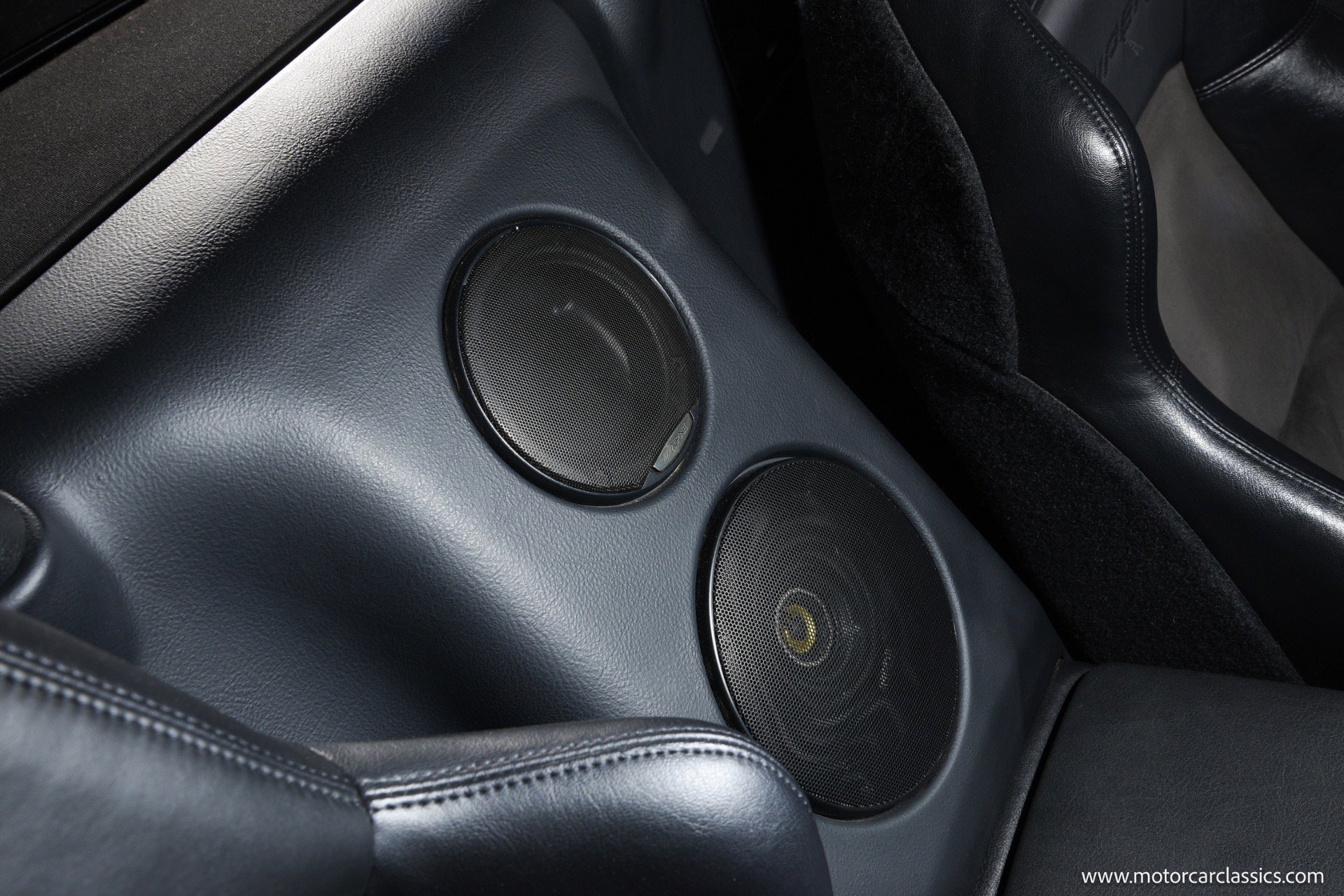 Used 2004 Dodge Viper SRT-10 RWD image 17