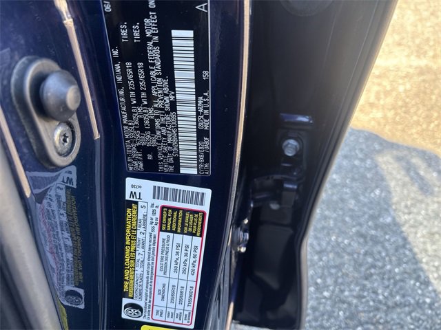 Used 2021 Toyota Highlander XLE image 35