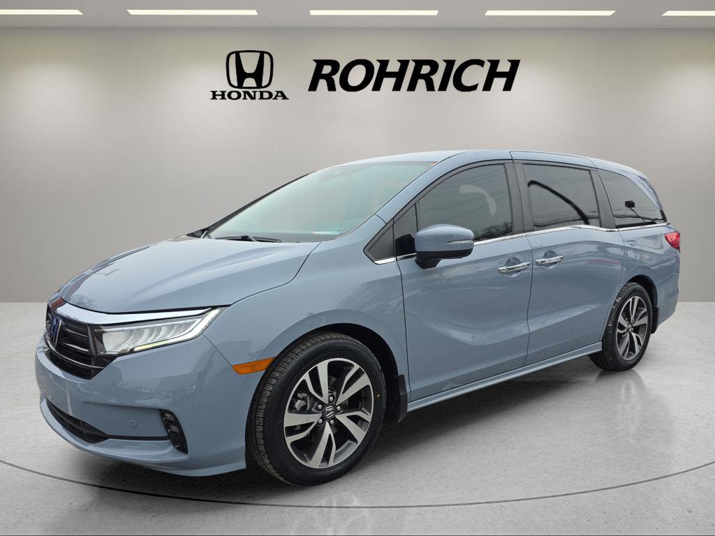 Used 2024 Honda Odyssey Touring image 1