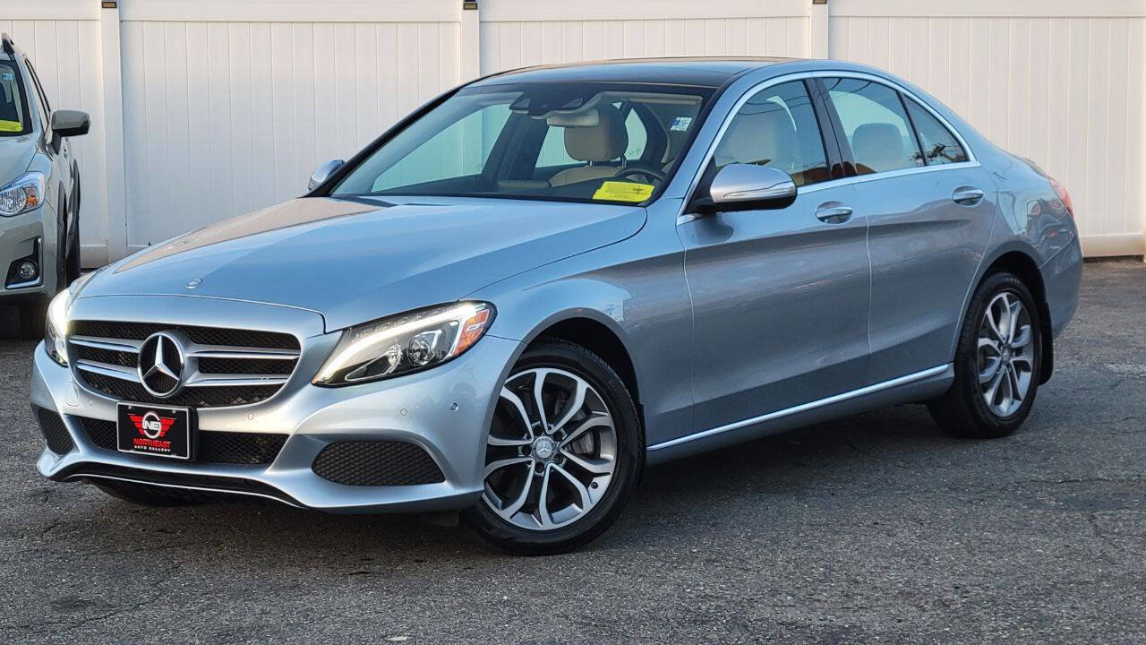Used 2015 Mercedes-Benz C 300 4MATIC Sedan image 2