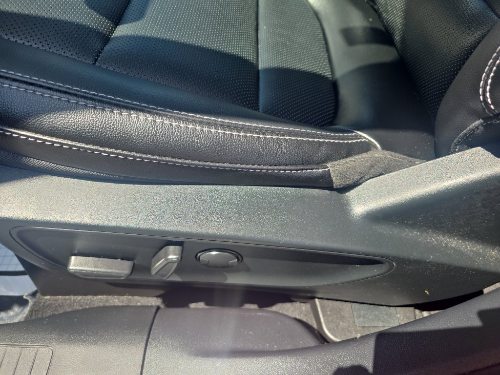 Used 2022 Ford Escape SEL image 14