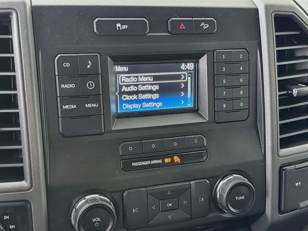 Used 2017 Ford F250 XL w/ Power Equipment Group AWD/4WD image 31
