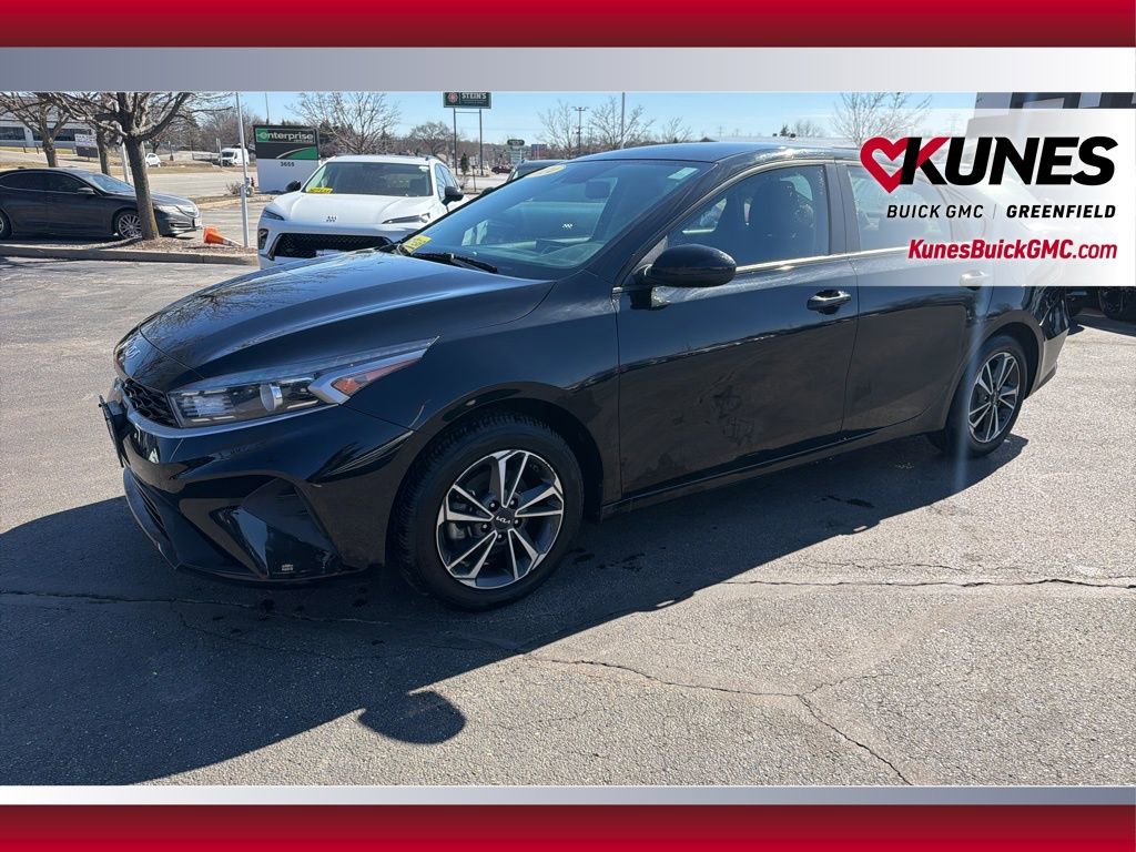 Used 2024 Kia Forte LXS image 12