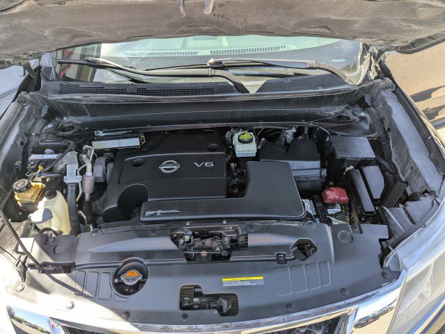Used 2016 Nissan Pathfinder SV image 30