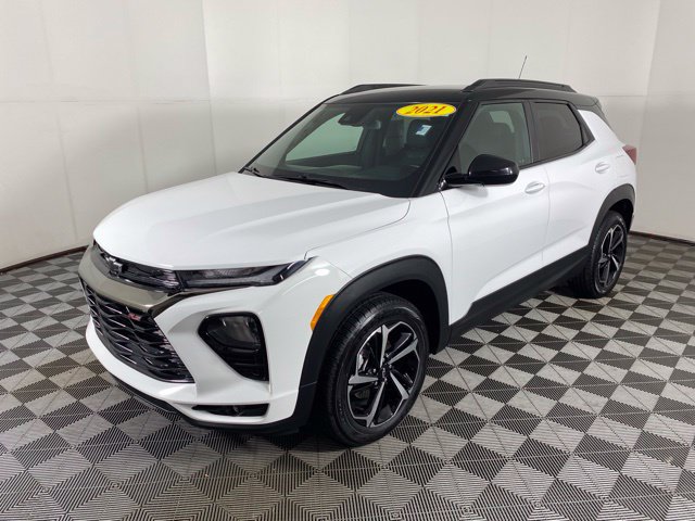 Used 2021 Chevrolet TrailBlazer RS w/ Convenience Package AWD/4WD image 11