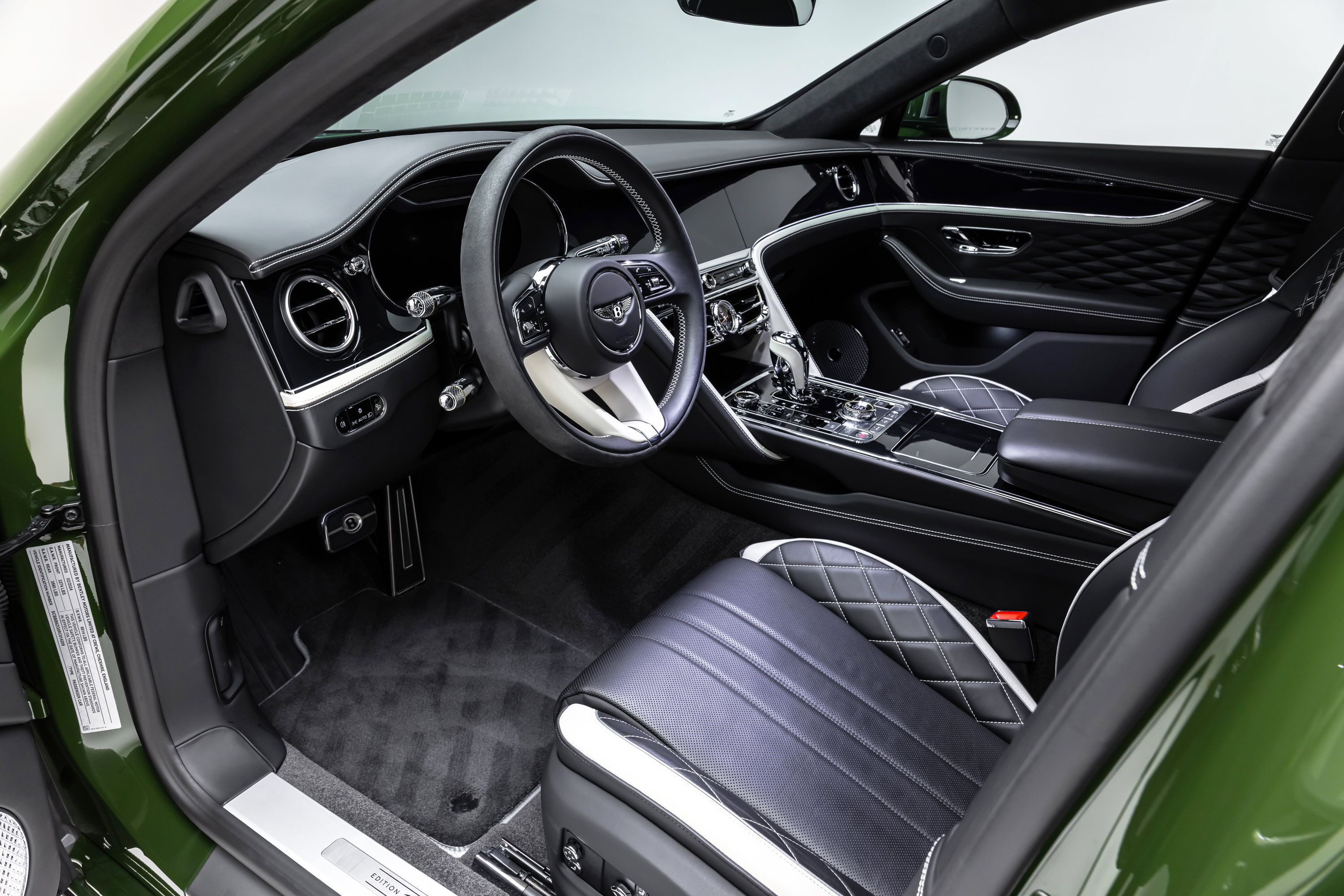Used 2024 Bentley Flying Spur W12 AWD/4WD image 74