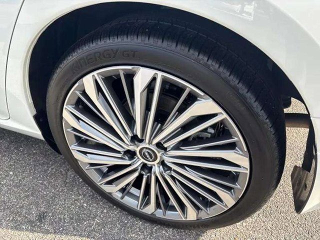 Used 2024 Nissan Altima 2.5 SL image 27