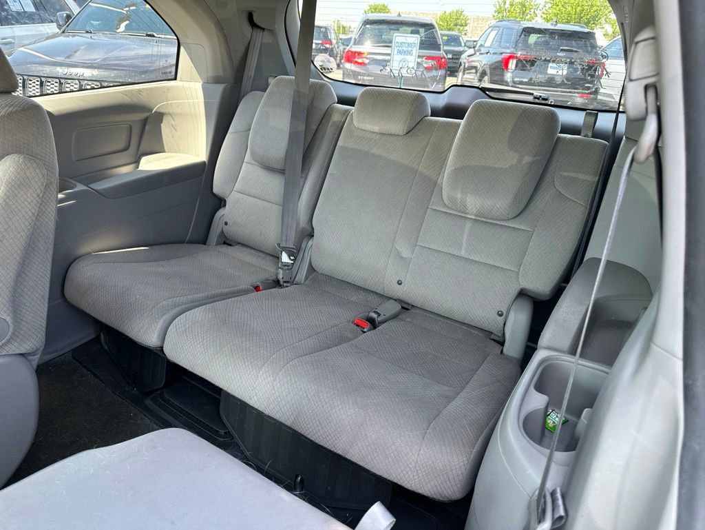 Used 2016 Honda Odyssey LX image 13