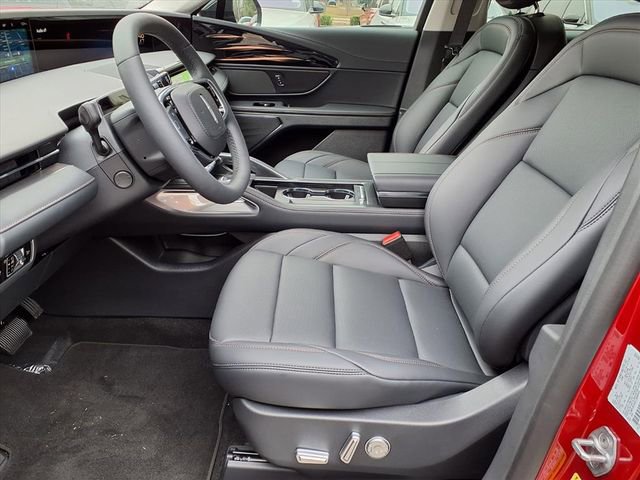 New 2026 Lincoln Nautilus Premier image 7