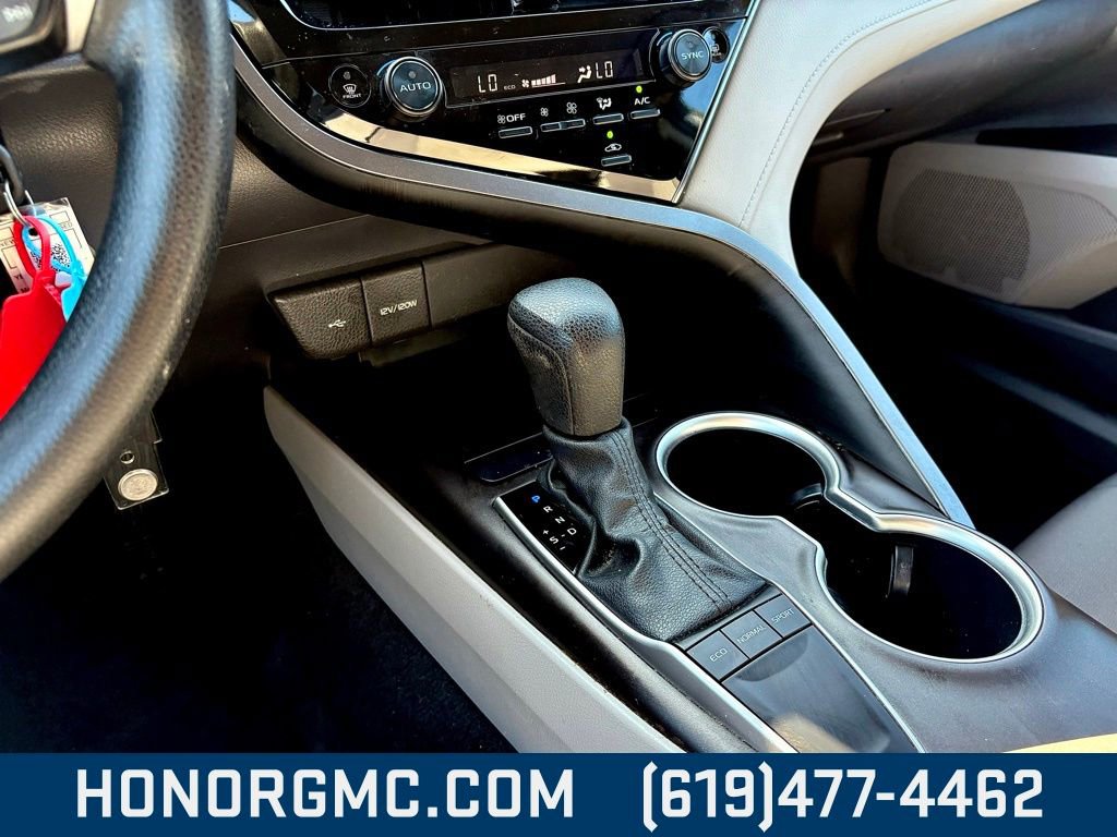 Used 2024 Toyota Camry LE image 28