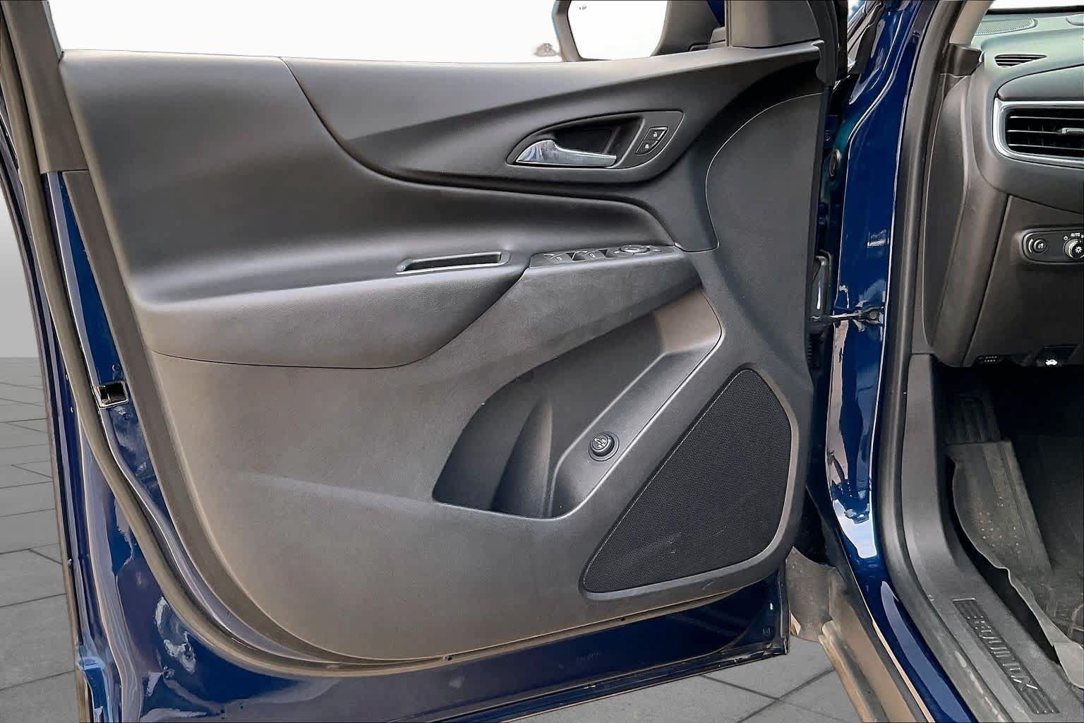 Used 2022 Chevrolet Equinox LT FWD image 21