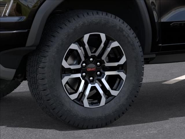 New 2026 GMC Canyon AT4 AWD/4WD image 9