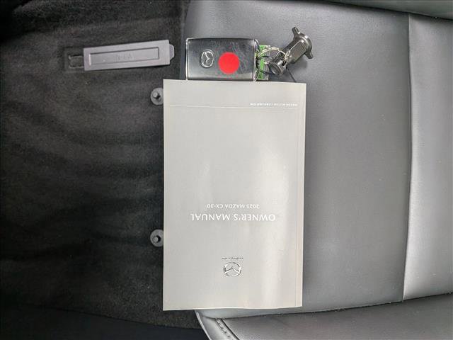 Used 2025 MAZDA CX-30 AWD 2.5 S w/ Preferred Package image 24