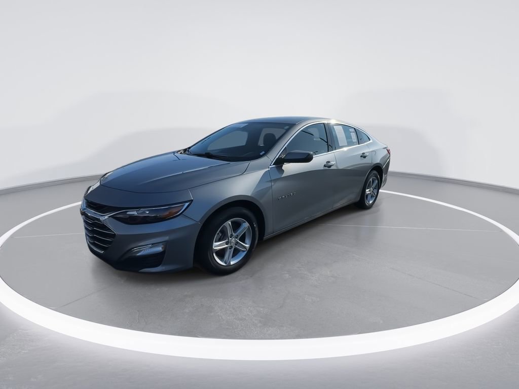Used 2024 Chevrolet Malibu LS image 4