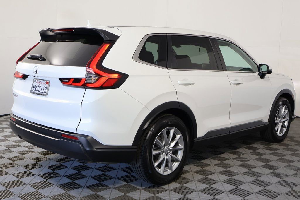 Used 2026 Honda CR-V EX image 4
