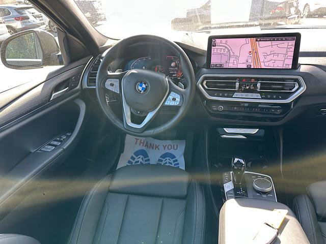 Used 2023 BMW X4 xDrive30i image 21