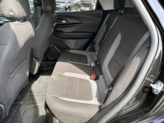 Certified 2024 Chevrolet TrailBlazer LT w/ LT Cold Weather Package FWD image 14