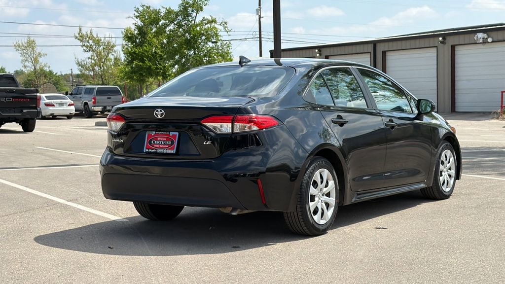 Certified 2025 Toyota Corolla LE image 6