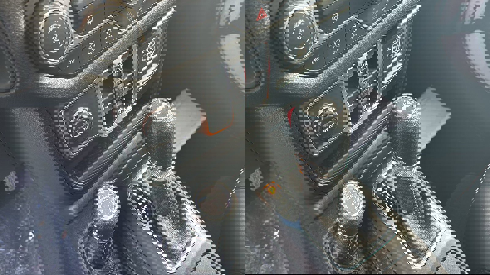 New 2026 Jeep Wrangler Unlimited Sport image 18