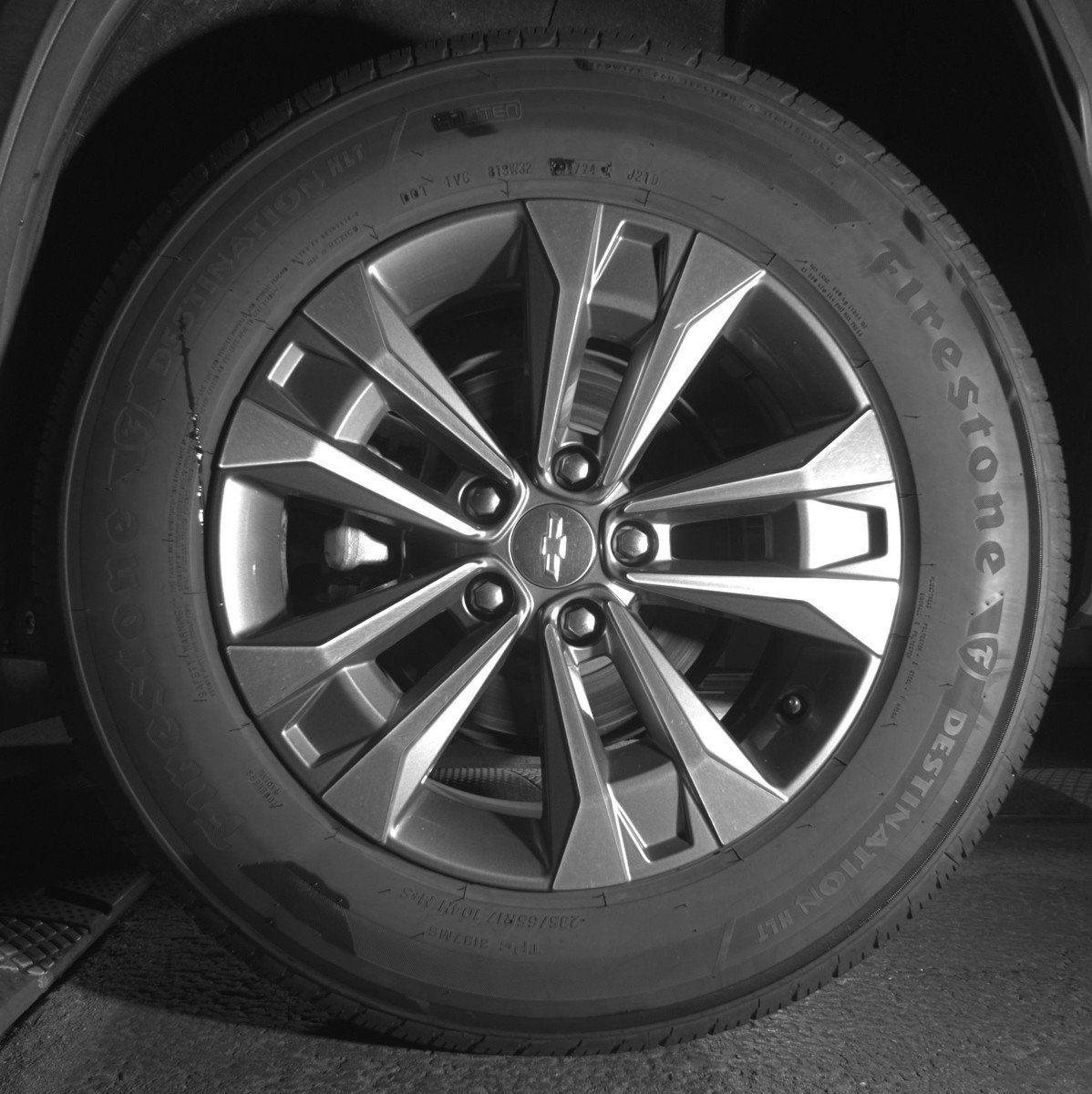 Used 2025 Chevrolet Equinox LT image 14