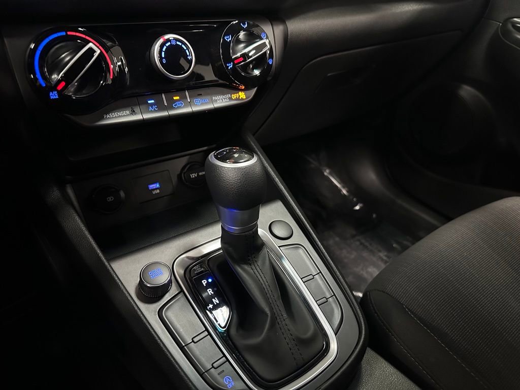 Used 2022 Hyundai Kona SEL w/ Cargo Package image 22