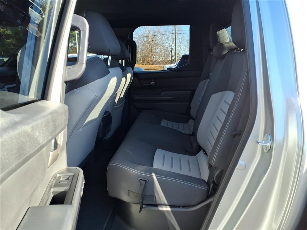 Used 2024 Toyota Tacoma TRD Off-Road image 5