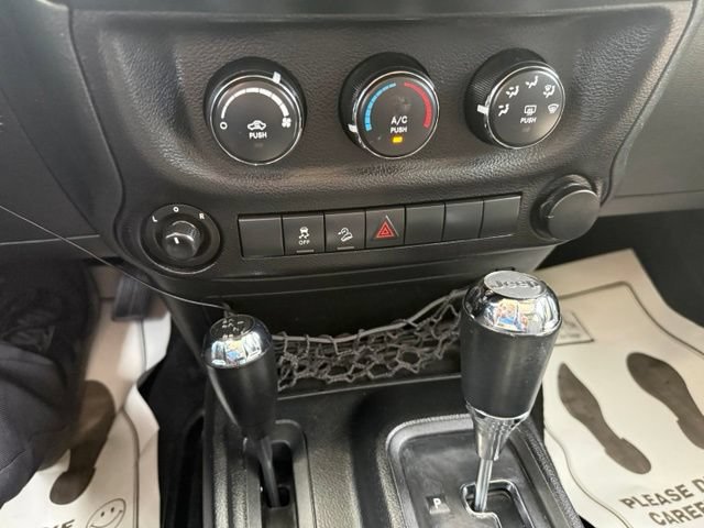 Used 2017 Jeep Wrangler Unlimited Sport w/ Quick Order Package 24S AWD/4WD image 20