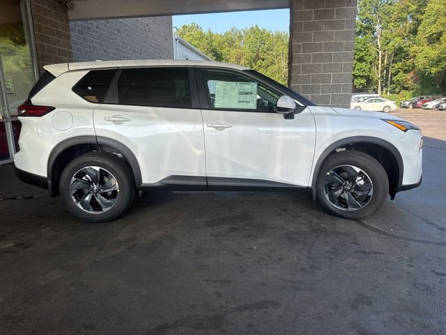 New 2026 Nissan Rogue SV image 3