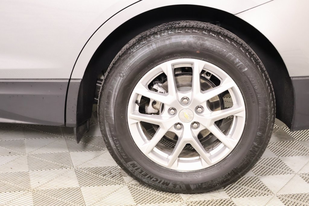 Used 2024 Chevrolet Equinox LT image 18