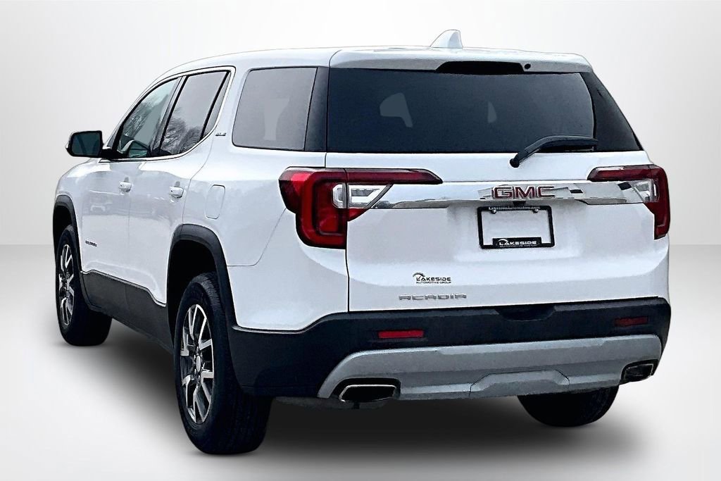 Used 2023 GMC Acadia SLE w/ LPO, Floor Liner Package FWD image 4