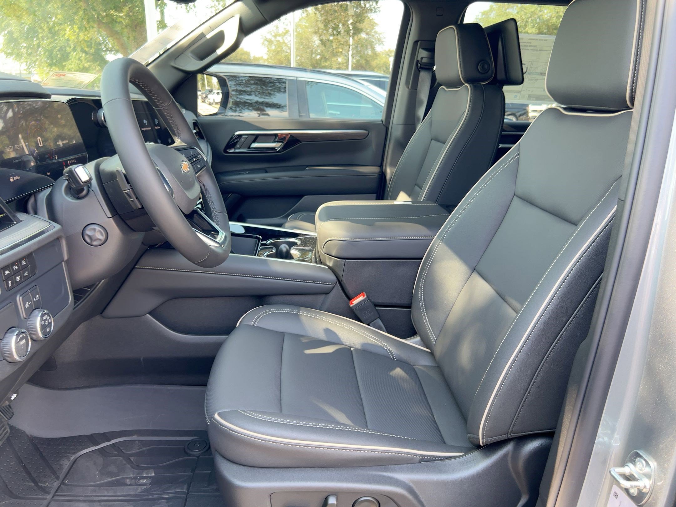 New 2026 Chevrolet Tahoe Premier image 5