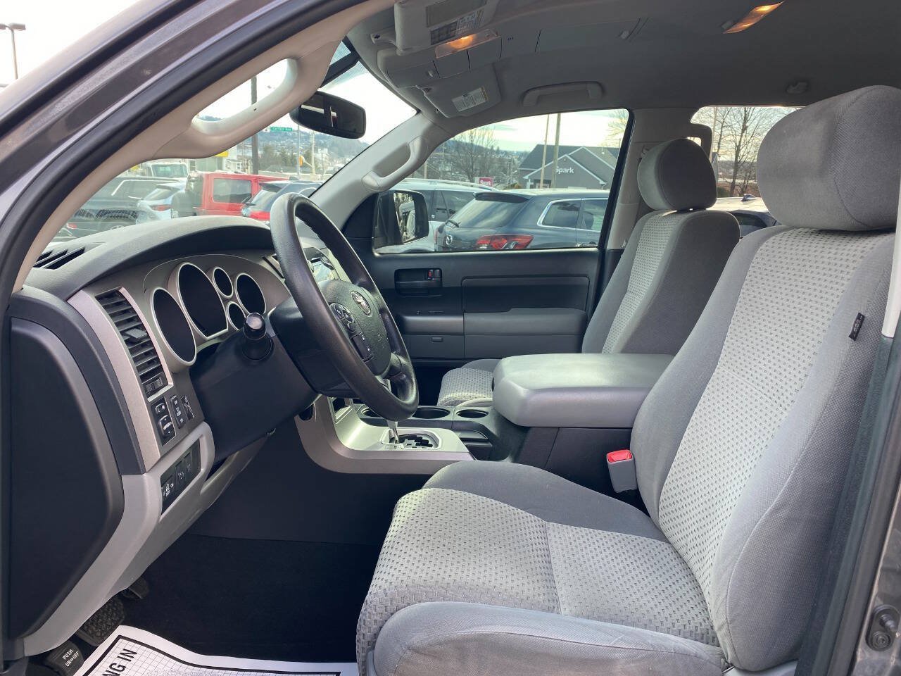 Used 2012 Toyota Tundra 4x4 Double Cab w/ TRD Off-Road Pkg image 9