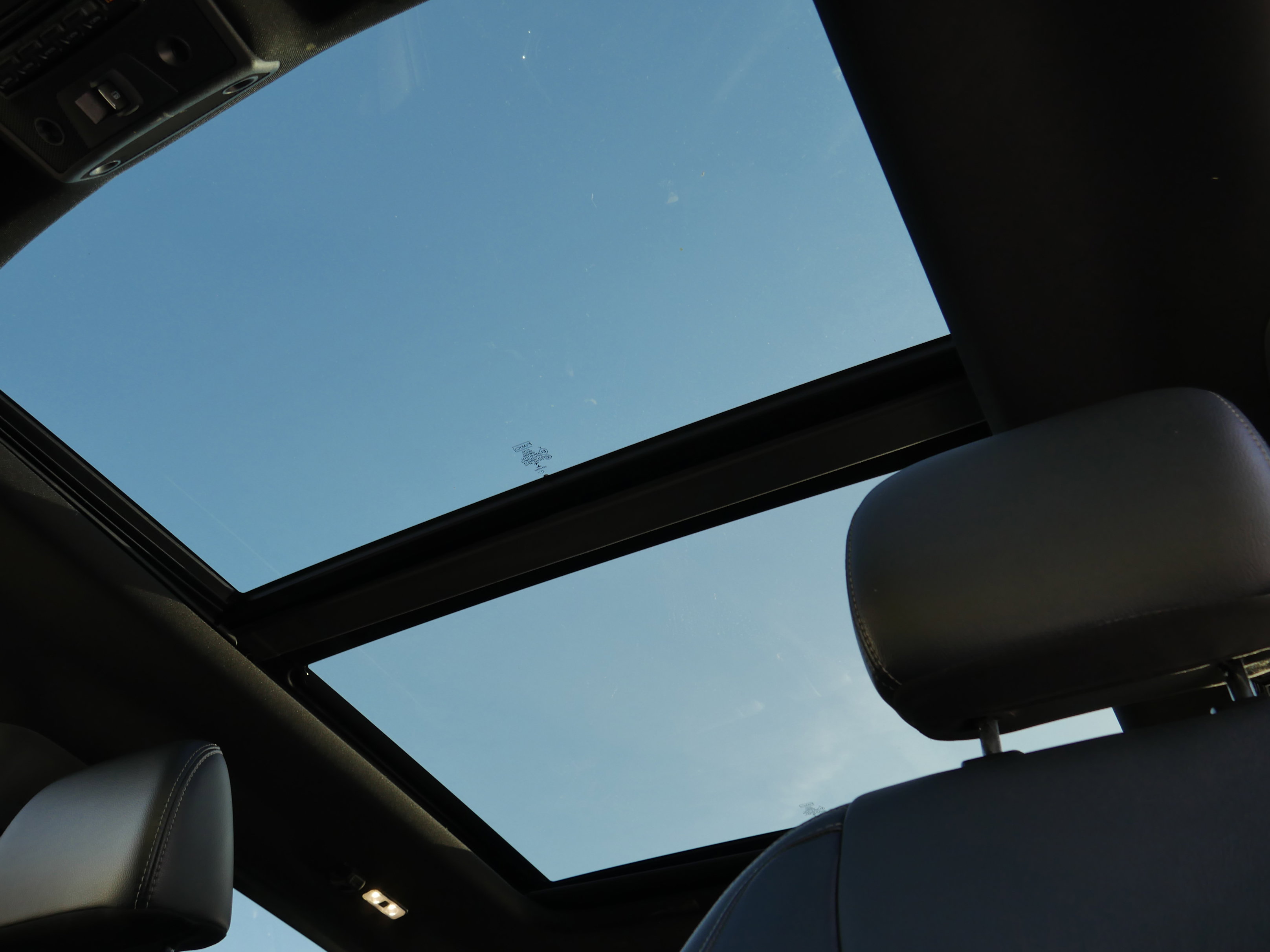 Used 2022 Ford F250 Lariat w/ Tremor Off-Road Package image 5