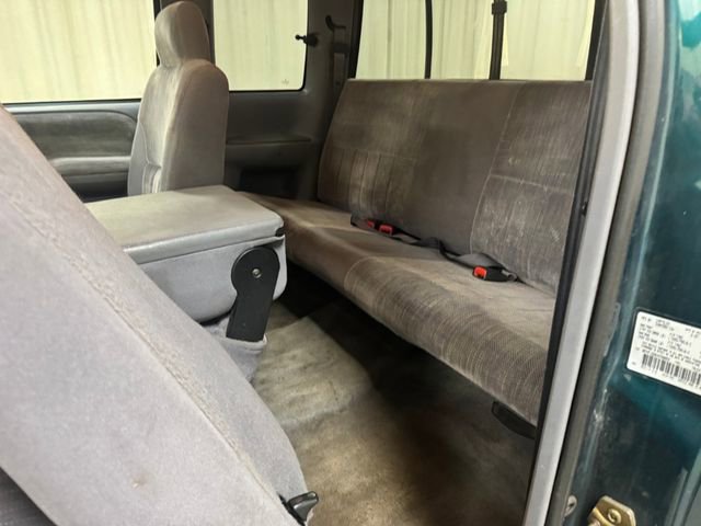 Used 1997 Dodge Ram 1500 Truck 4x4 Club Cab image 30