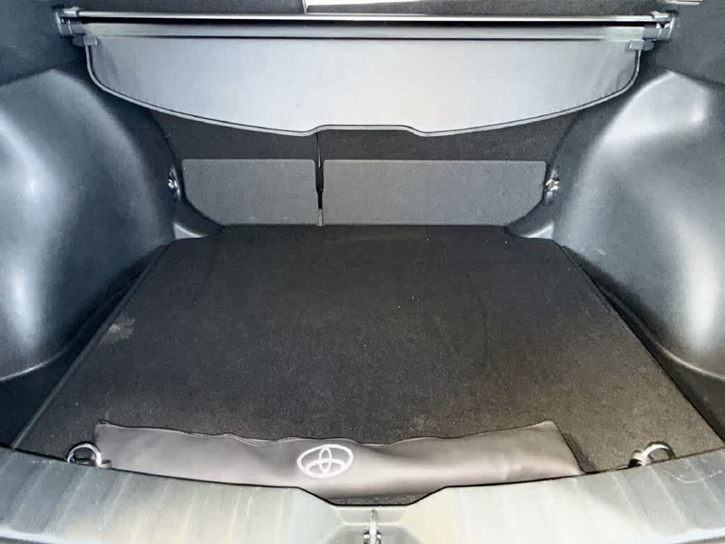 Used 2023 Toyota Corolla Cross XLE FWD image 25