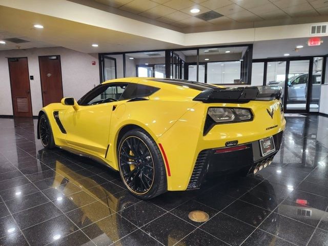 Used 2018 Chevrolet Corvette Z06 image 2