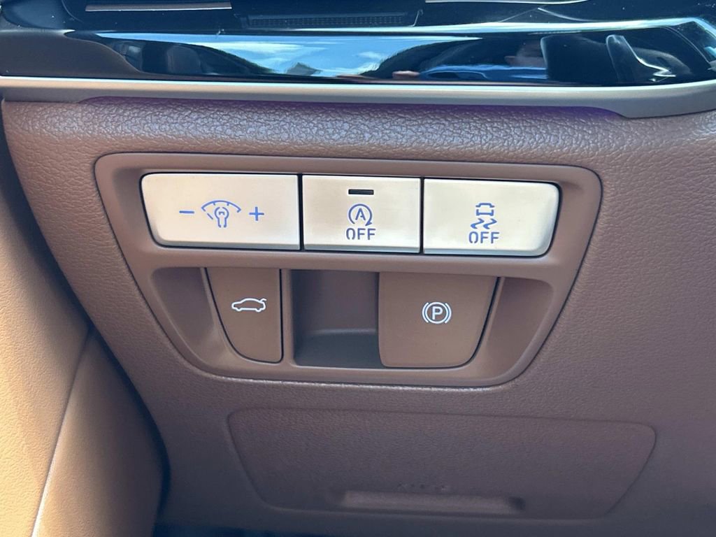 Used 2024 Genesis G80 2.5T image 31