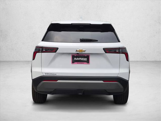 New 2026 Chevrolet Equinox LT w/ Safety and Technology Package FWD image 7