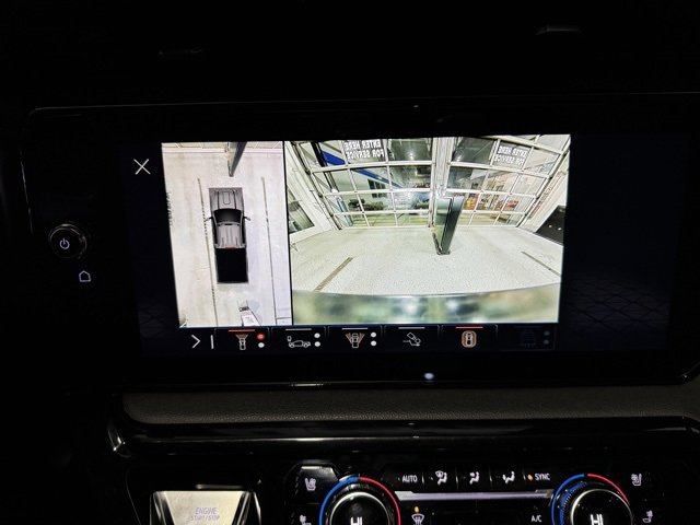 Used 2024 GMC Sierra 3500 AT4 w/ AT4 Premium Plus Package image 24