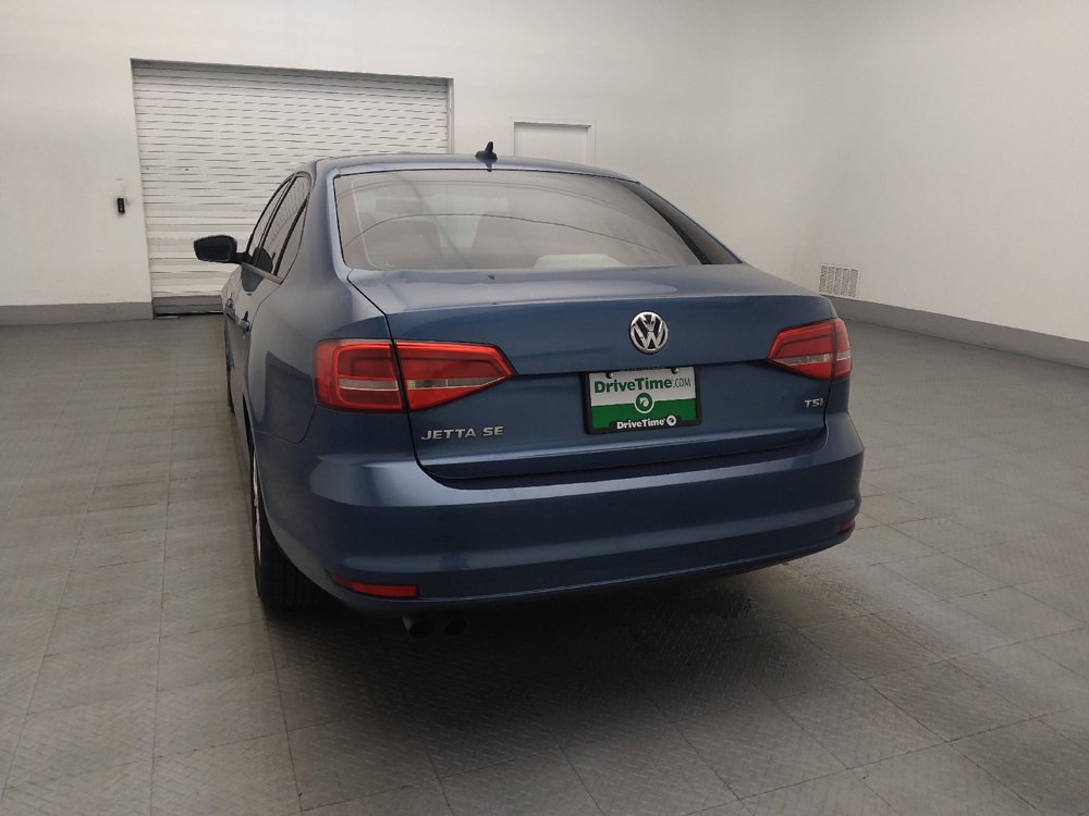Used 2015 Volkswagen Jetta SE FWD image 6