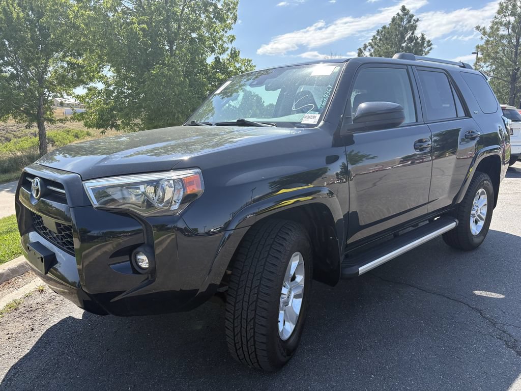 Used 2022 Toyota 4Runner SR5 AWD/4WD image 2