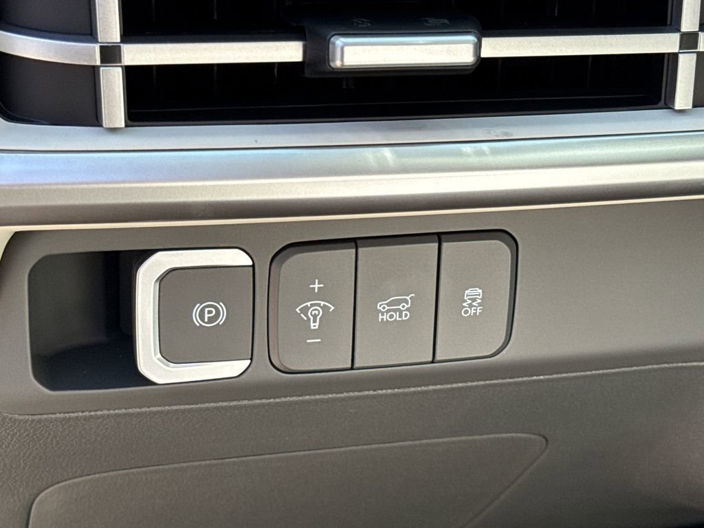 New 2026 Hyundai Santa Fe SE image 23