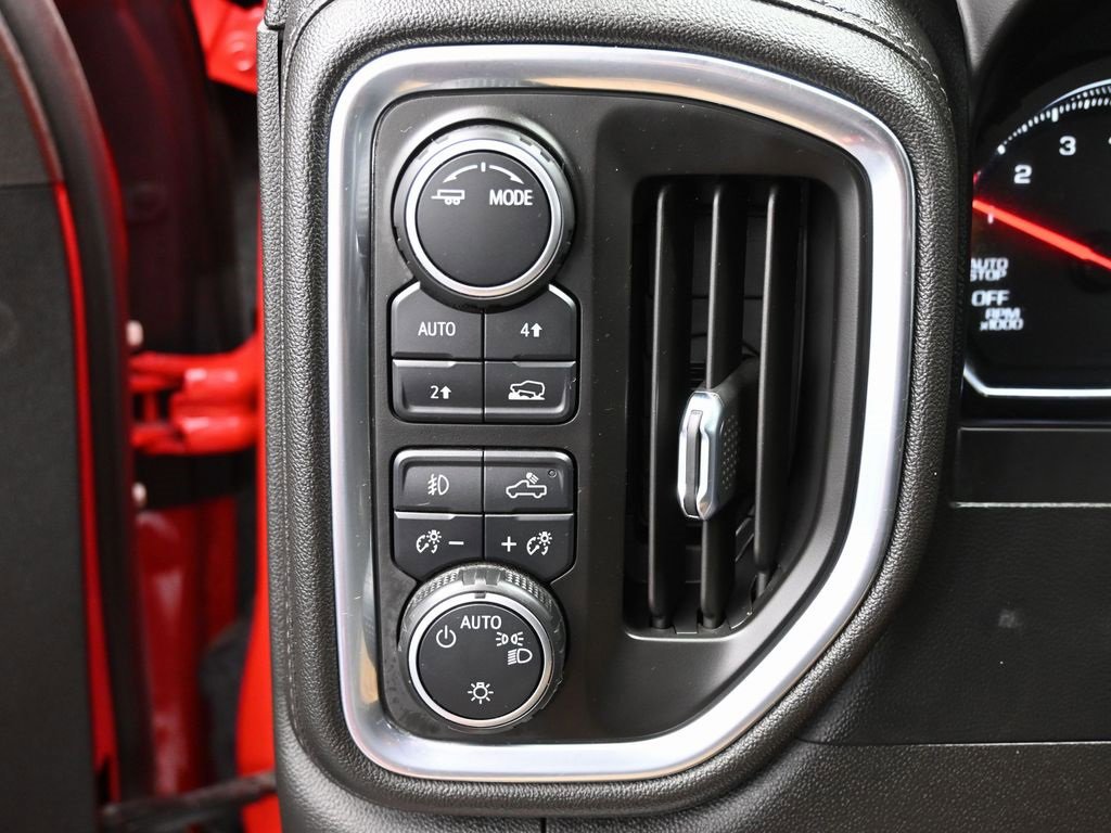 Used 2021 Chevrolet Silverado 1500 RST image 18