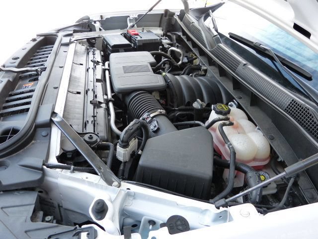 Used 2025 Chevrolet Silverado 1500 W/T RWD image 10