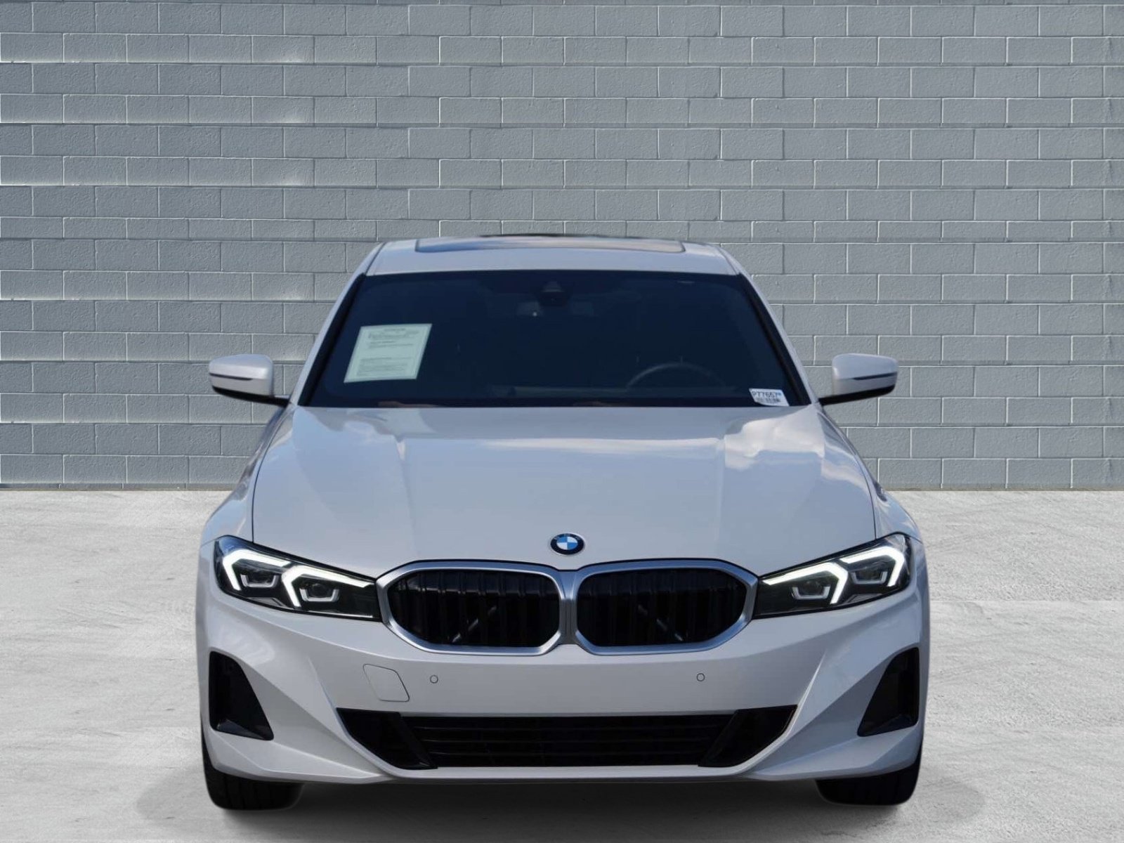 Used 2024 BMW 330i Sedan w/ Convenience Package RWD image 2