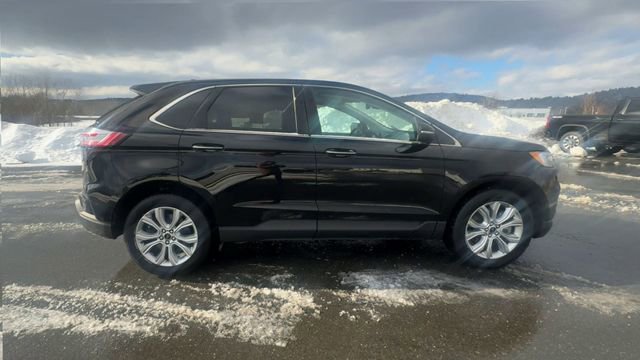 Used 2023 Ford Edge Titanium image 9