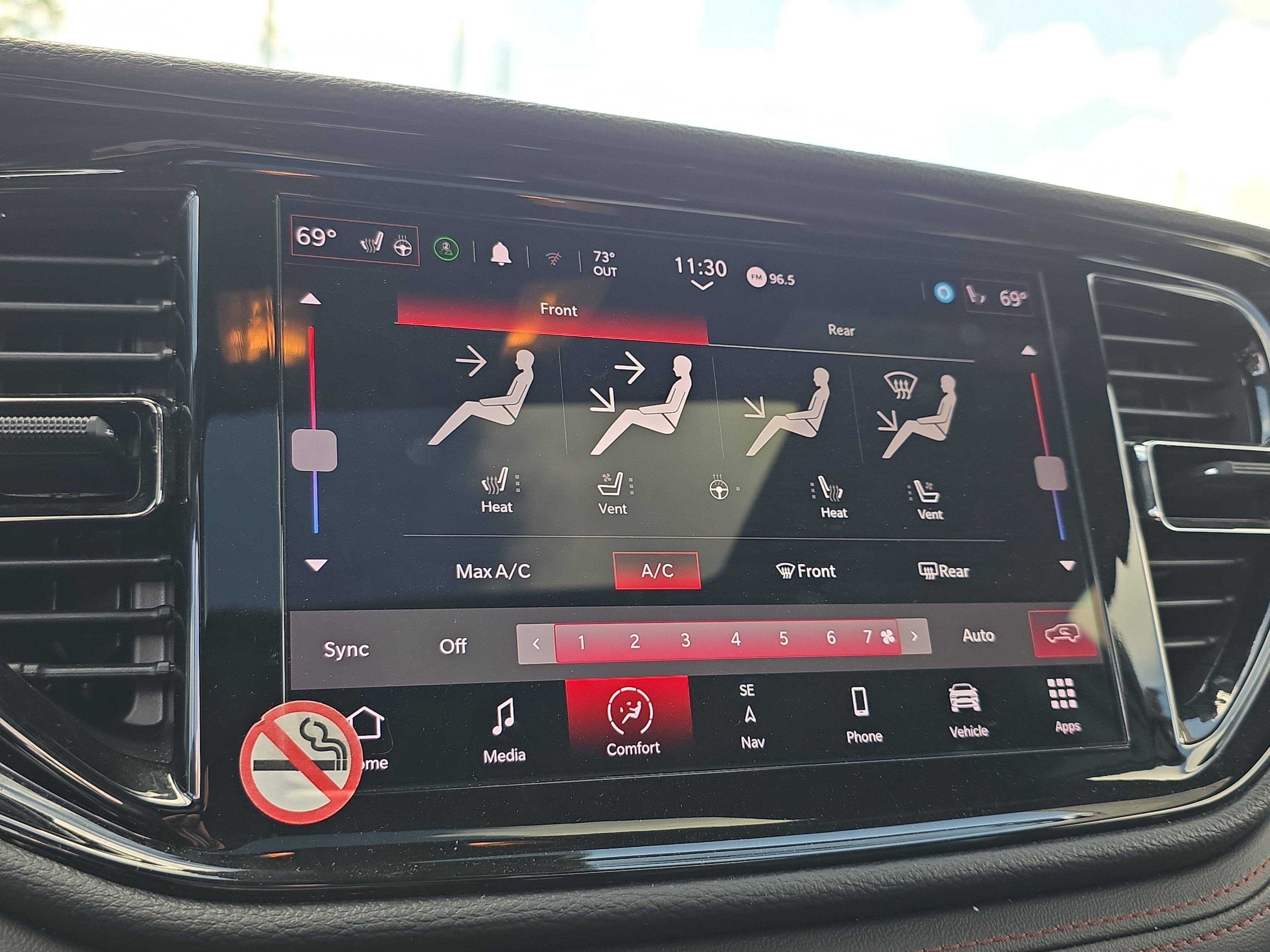 Used 2024 Dodge Durango GT image 35