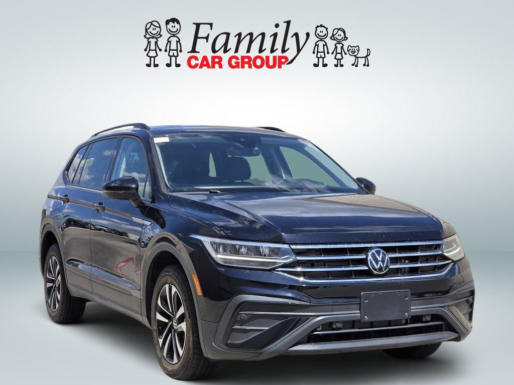 Used 2024 Volkswagen Tiguan S FWD image 2