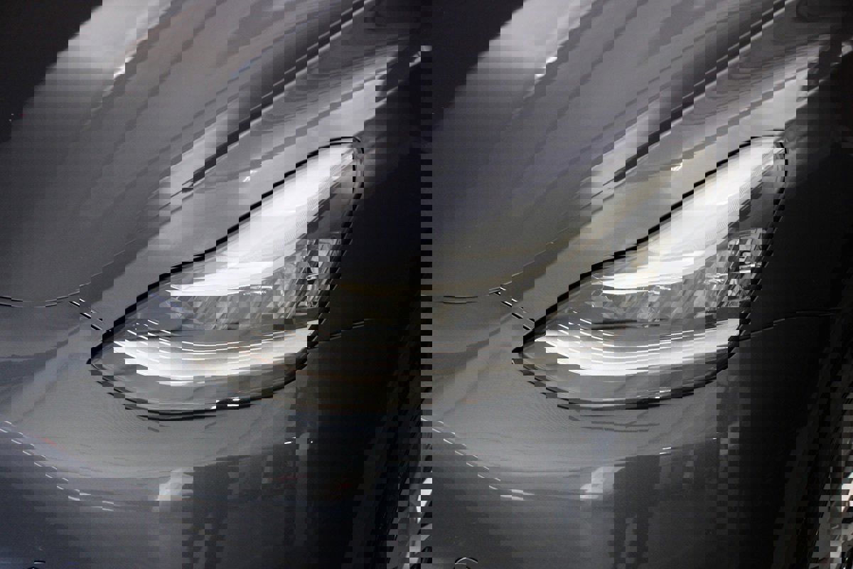 Used 2023 Tesla Model Y Long Range image 3