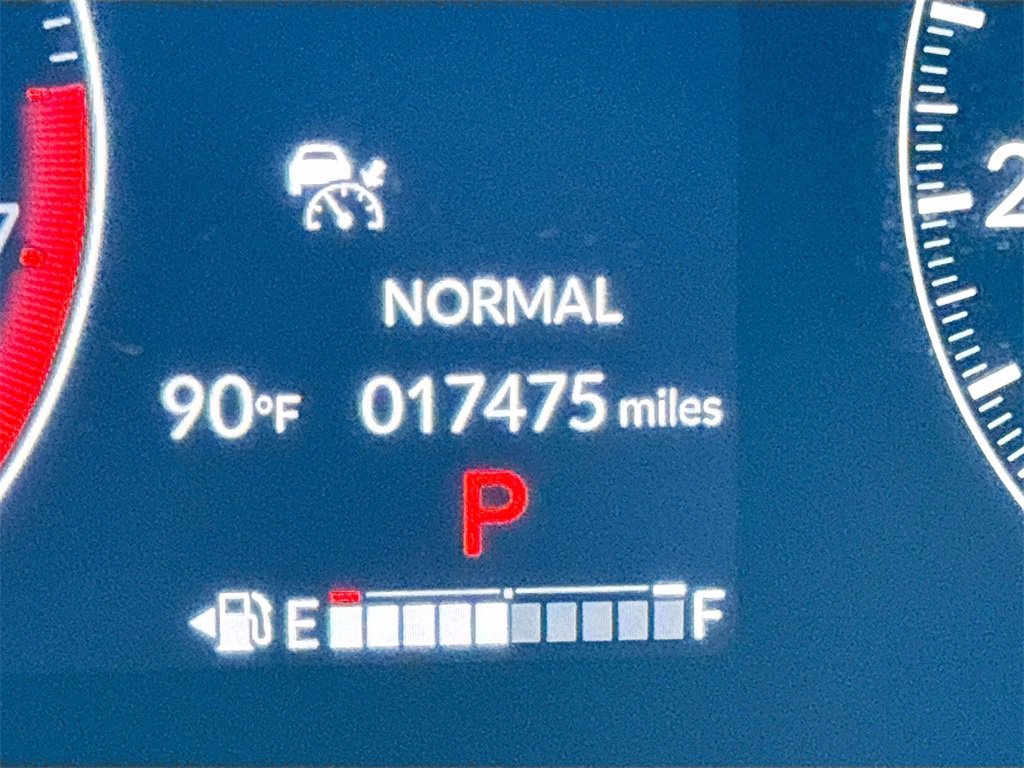 Used 2024 Honda Pilot Sport image 12